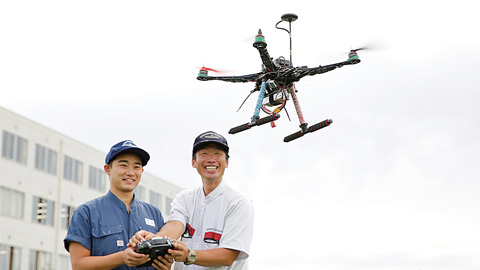 日本航空大学校　石川　能登空港キャンパス 国家資格となったドローン操縦ライセンス「二等無人航空機操縦士」の免許取得を目指せる