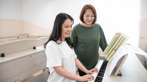 沖縄こども専門学校 ピアノ初心者でも安心！