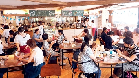 横浜スイーツ＆カフェ専門学校 学校がカフェに！学内店舗実習