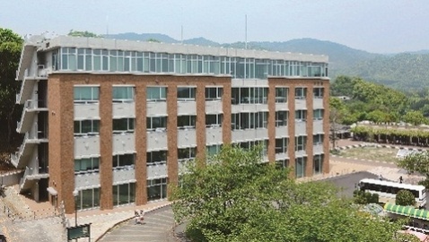 西九州大学短期大学部 併設の西九州大学3年次へ編入可能