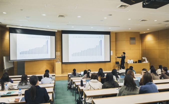 誰かを孤立させないための地域のあり方とは？ 
