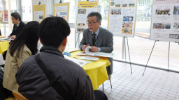 職員による個別相談を行っています!