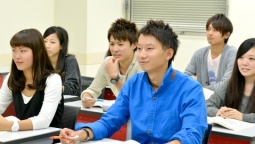 がんばる人の応援制度、大原独自の特待生制度を説明します!