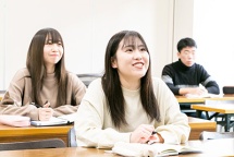 入学方法や特待生制度を詳しく知りたい!