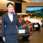 『トヨタのお店の顔』ショールームスタッフを目指しませんか?✧˖°