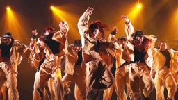 現役ダンサーによるダンスレッスンを受けてみよう！