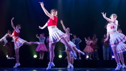 シアターダンス／テーマパークダンス、ヴォーカルレッスンを受けてみよう！