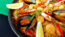 スペイン料理の「パエリヤ」