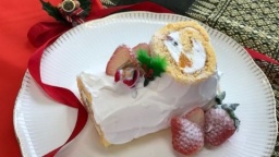 今やクリスマスの定番「ブッシュドノエル」