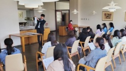初めての一人暮らしもこれで安心!先輩が暮らしている学生寮のお部屋を見学出来るよ