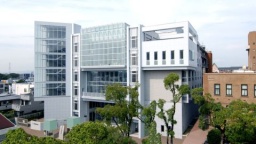 オープンキャンパスなどでしか入れない、学舎の中をご案内します!