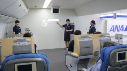 1日 キャビンアテンダント・グランドスタッフコースの学生になれる特別イベント!