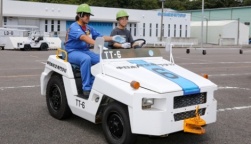 1日 グランドハンドリングコースの学生になれる特別イベント!