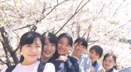 保育の仕事が分かる「児童養護施設や保育園での体験の日がある♪」 事前予約で交通費補助の特典あり!