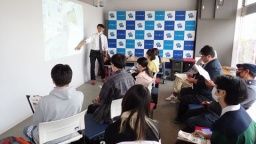 公開講座を開催しています