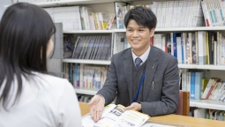 進路の悩みを解決!個別相談で疑問を解決しよう!