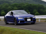ディーラーの新型車両をテストコースで試乗体験!