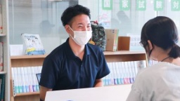 大学を見学して雰囲気を知りたい、入試担当者と相談したい方は学校見学会がお薦めです。