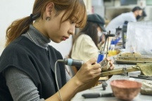 授業見学や学費相談など個別でご案内!