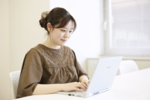 自宅や学校から、個別相談ができます!