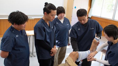 和歌山医療スポーツ専門学校 柔道整復学科・スポーツトレーナーコース