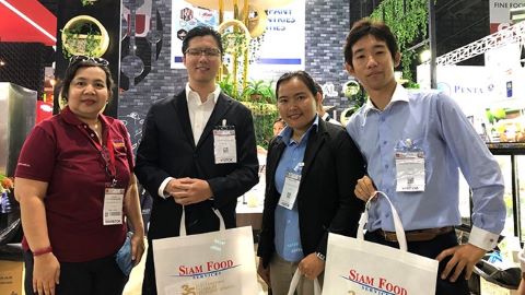 ECC国際外語専門学校 急成長するアジア市場全域。13ヵ国・60件以上もの海外インターンシップに参加できる!