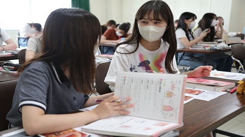 朝日大学歯科衛生士専門学校 学生時代はもちろん卒業後も就職や生涯学習をサポート