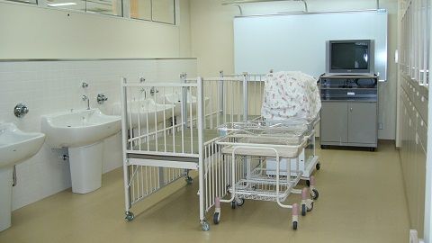 富山医療福祉専門学校 リアルに学べる最新設備～看護学科棟