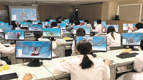 新大阪歯科技工士専門学校 最先端のデジタル技工が学べる！