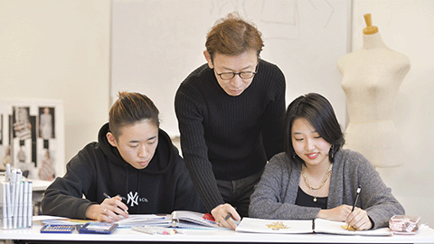 ファッションビジネスカレッジ東京 フレキシブル制度により自分のペースで学びの幅を広げる！