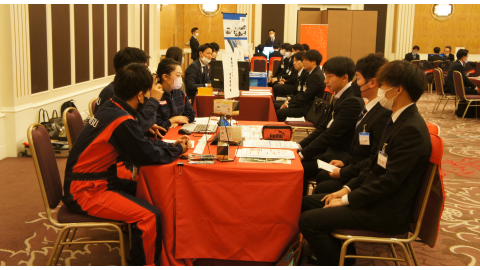 大阪自動車整備専門学校 1年生の秋には企業セミナーを開催！　