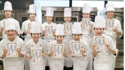 札幌ベルエポック製菓調理専門学校 国家資格は合格までサポート！