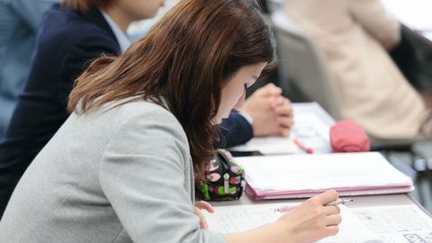 東京経済大学 目標に向かって高度な専門知識を身につける「アドバンストプログラム」