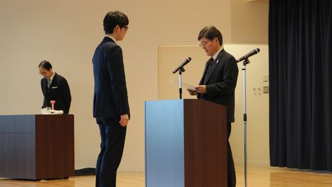 東京経済大学 正課授業外での活動実績を表彰する「TKU進一層賞」