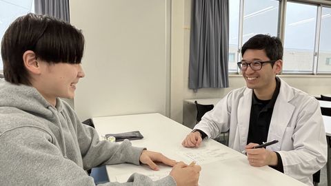 東日本医療専門学校 安心のクラス担任制とマンツーマン指導！