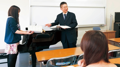 昭和音楽大学短期大学部 クラス担任制