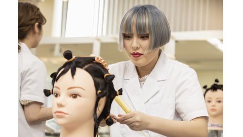 鎌倉早見美容芸術専門学校 美容の技術を総合的に習得できるカリキュラム
