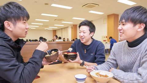 大阪航空専門学校 食堂（カフェテリア）