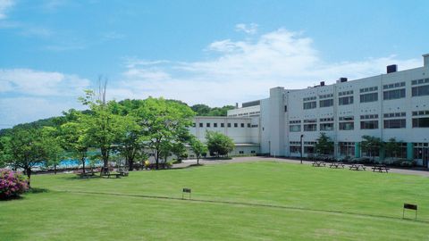 武蔵丘短期大学 自然豊かな環境でキャンパスライフを送ろう！