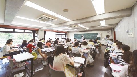 東京歯科衛生専門学校 クラス単位の授業