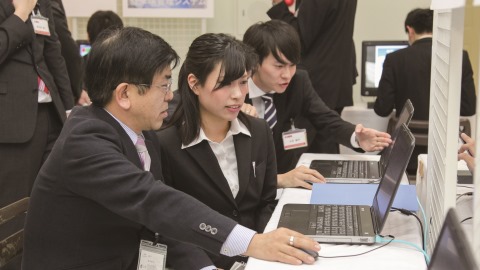 大原簿記情報ビジネス専門学校横浜校 実践力が身につく『プログラミングコンテスト』！