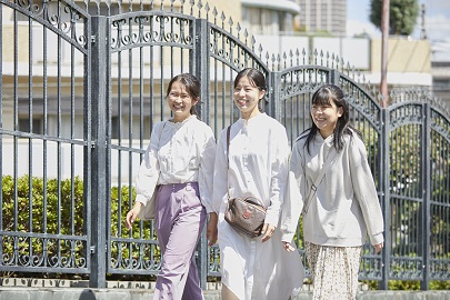 大阪キリスト教短期大学 自宅外通学者に対する家賃補助制度を用意