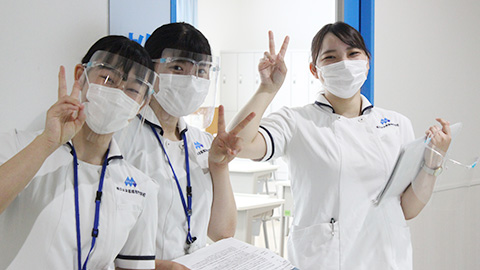横浜未来看護専門学校 横浜未来の学生は元気で明るい！