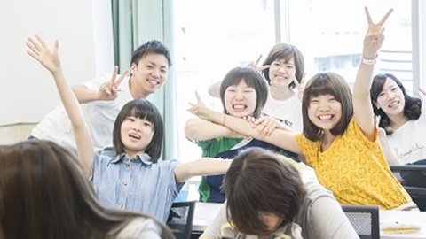 大阪テーマパーク・ダンス専門学校 学費を大幅に減額！関西トップクラスの学費サポート数！