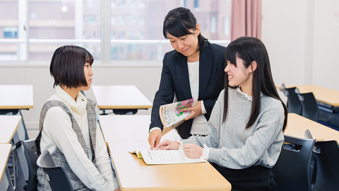 京都光華女子大学短期大学部 資格取得の入学生を支援【資格特待生制度】