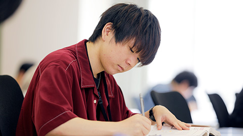 札幌情報未来専門学校 “併願制度”を利用すれば安心して希望進路実現がめざせます