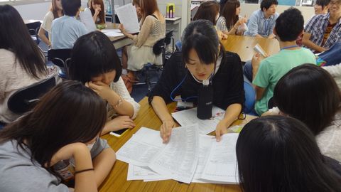 大阪青山大学（栄養・子ども・看護） 学生同士の学び合い「学生アシスタント（SA）」