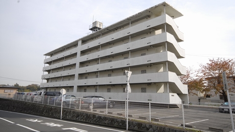 専門学校 日産横浜自動車大学校 遠方の方も安心して進学できる！校舎隣接の家具付き学生寮！