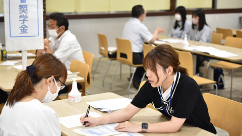 東日本国際大学 「奨学金制度」　～返済が必要ない奨学金制度が充実～