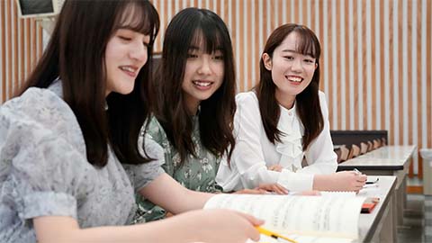北海道武蔵女子大学 PBL(課題解決型学習)によるリーダーシッププログラム